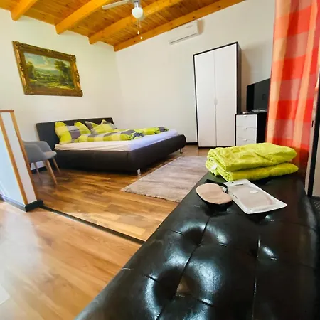 Borostyan Apartmanhaz Morahalom Exterior photo
