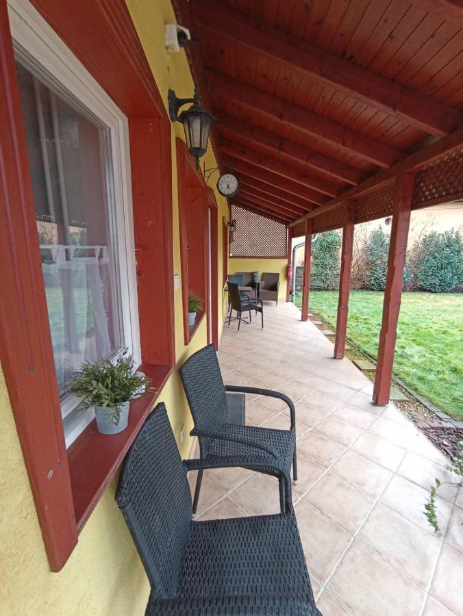 Borostyan Apartmanhaz Apartment Morahalom