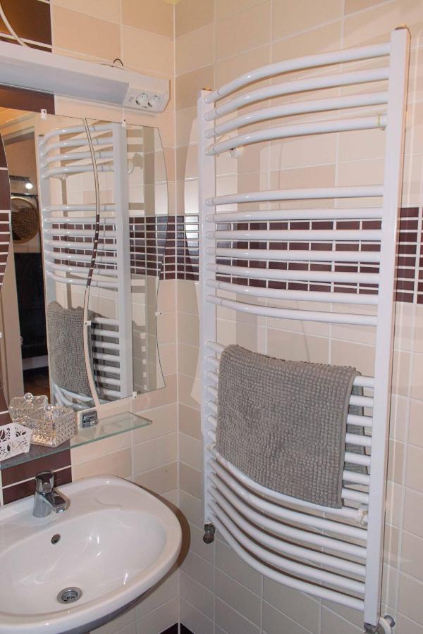Borostyan Apartmanhaz